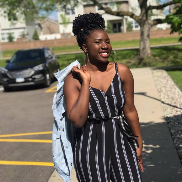 Meet your Posher, Lorraine - Picture 1 of 1